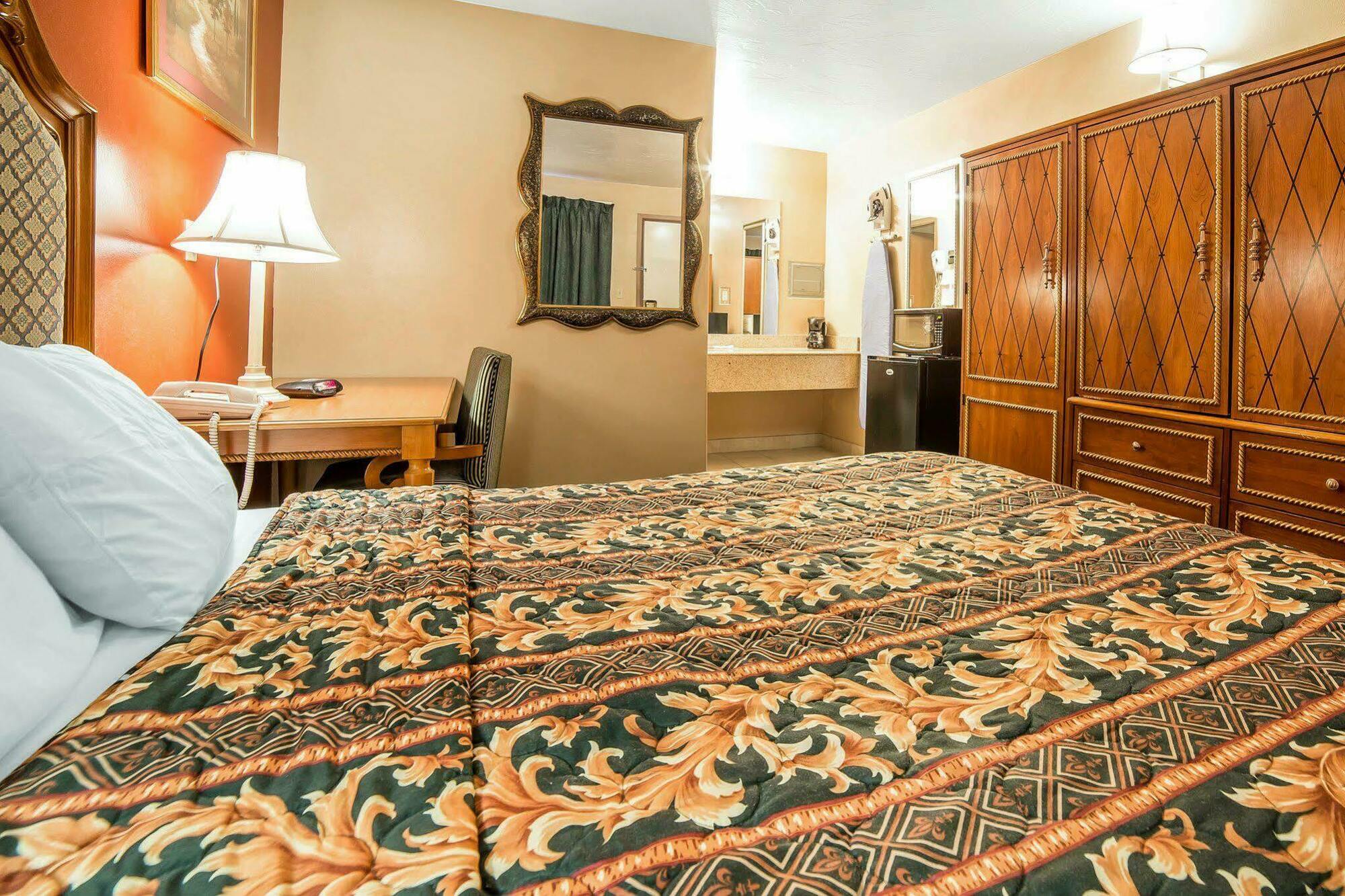 Riverton Inn & Suites Рівертон Екстер'єр фото